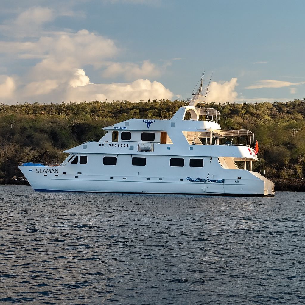 Seaman Journey Galapagos Cruise Review